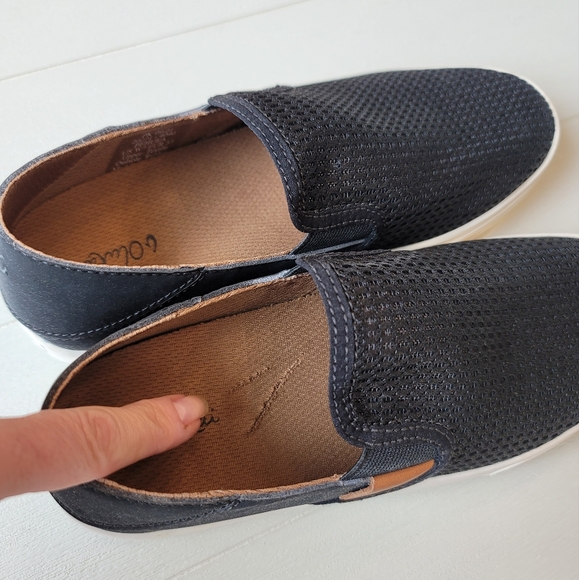 🆕️ Olukai Pehuea Slip On Shoes in Black - Picture 14 of 16